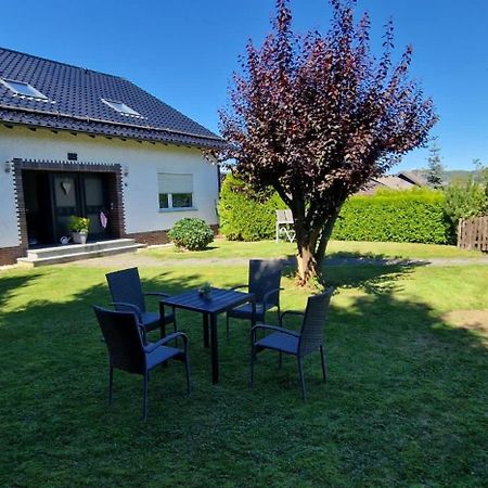 Fewo Hoheeifel, 1 Haus Mit 2 Apartments 5 Schlafzimmer In Kelberg Naehe Nuerburgring Εξωτερικό φωτογραφία