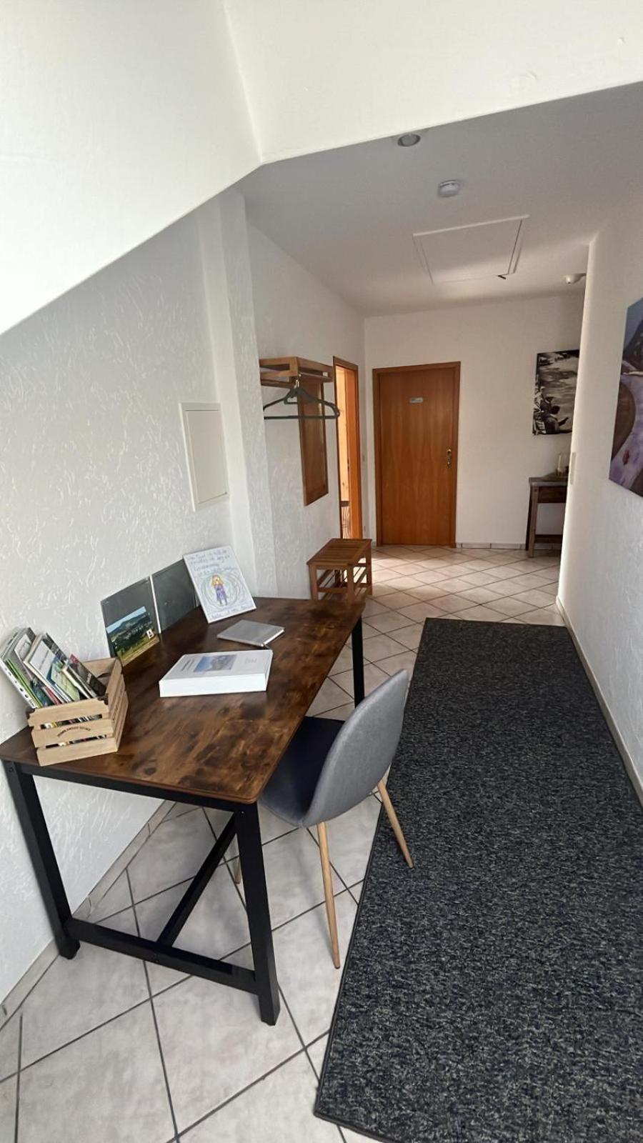 Fewo Hoheeifel, 1 Haus Mit 2 Apartments 5 Schlafzimmer In Kelberg Naehe Nuerburgring Δωμάτιο φωτογραφία